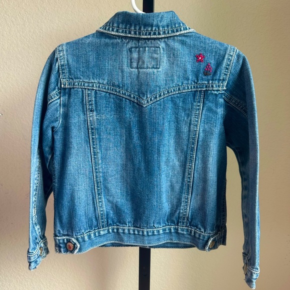 Vintage Old Navy Girls Embroidered Jean jacket- size 5T! Pre-loved and so cute! - Picture 5 of 5
